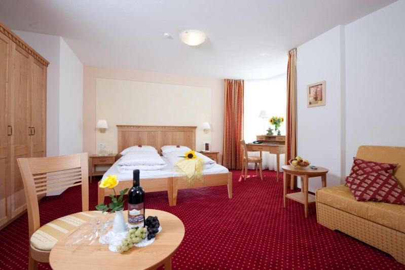 Hotel Oberwirt 펠드투른스 외부 사진